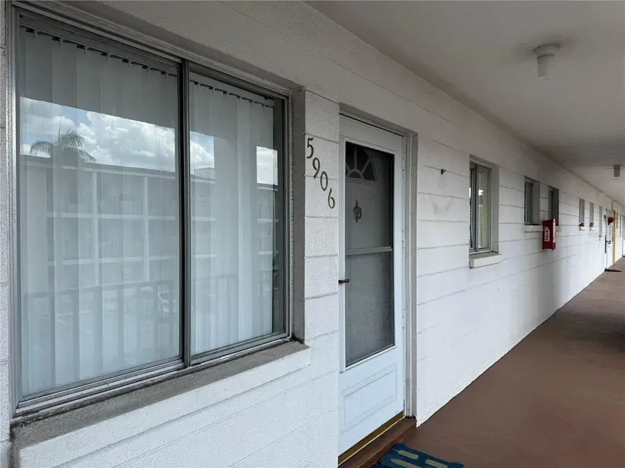 5906 Garden Lane #A22, Bradenton, FL 34207 - Image #2