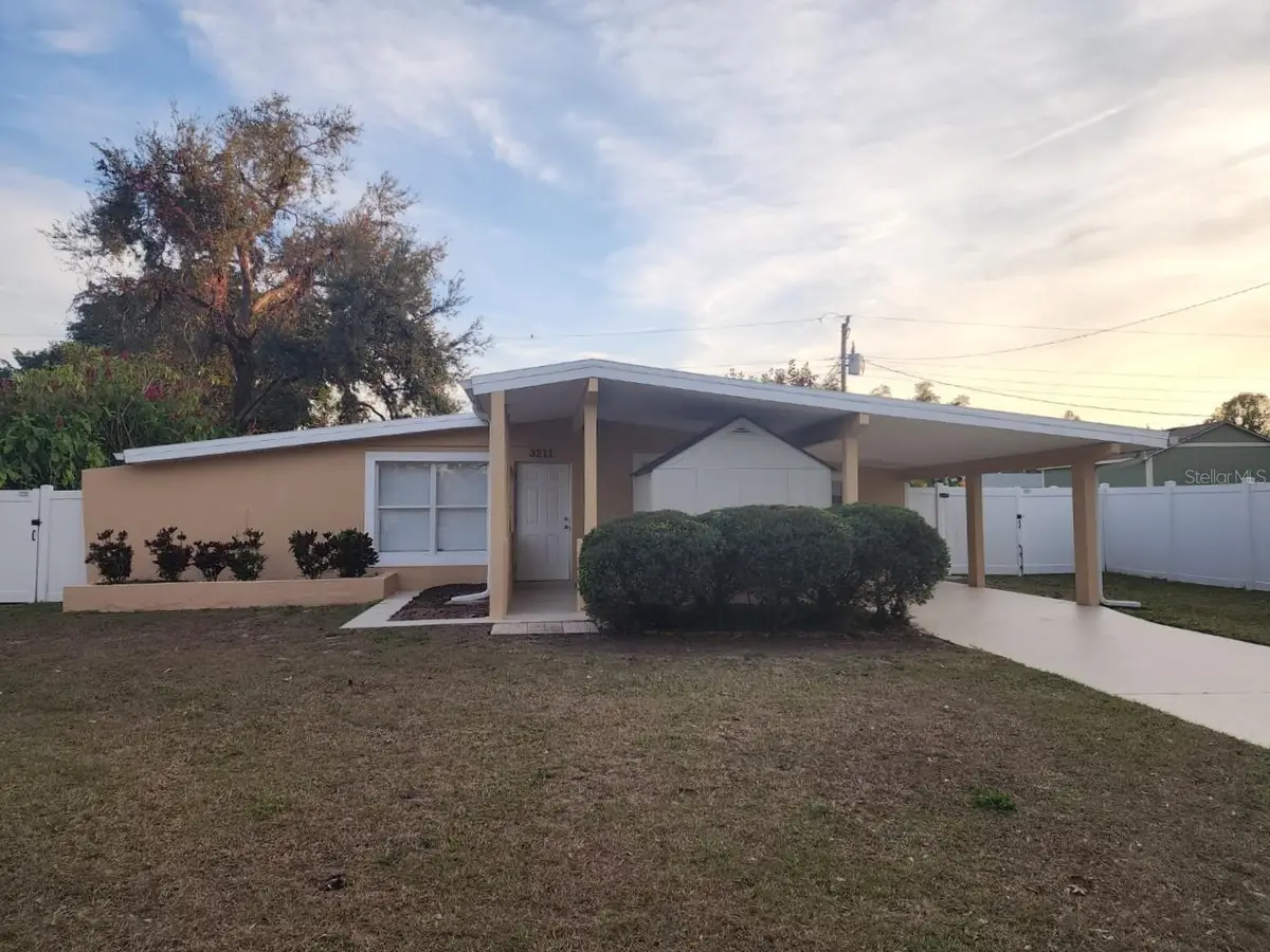 3211 20th Avenue W, Bradenton, FL 34205 - Image #1