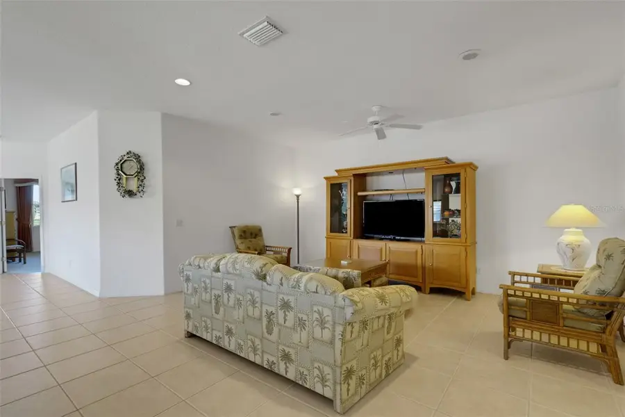 8309 Summer Greens Terrace, Bradenton, FL 34212 - Image #3