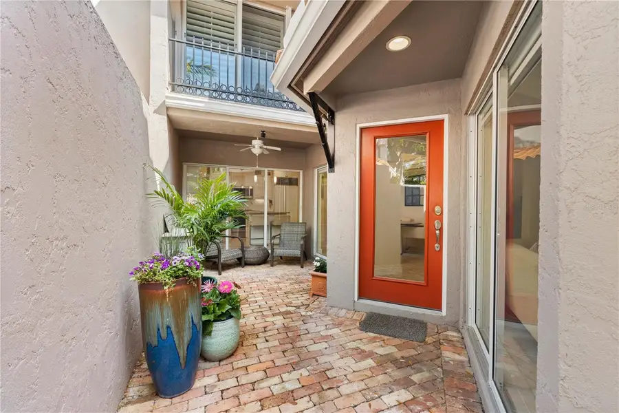 200 Cocoanut Avenue #5, Sarasota, FL 34236 - Image #3