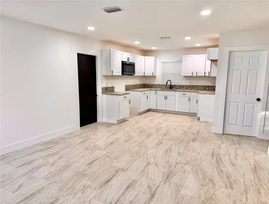 3424 16th Street E, Bradenton, FL 34208 - Image #2