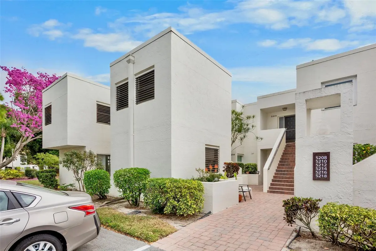 5218 Marsh Field Lane #108, Sarasota, FL 34235 - Image #1