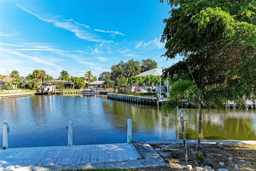 5353 Cape Leyte Drive, Sarasota, FL 34242 - Image #3