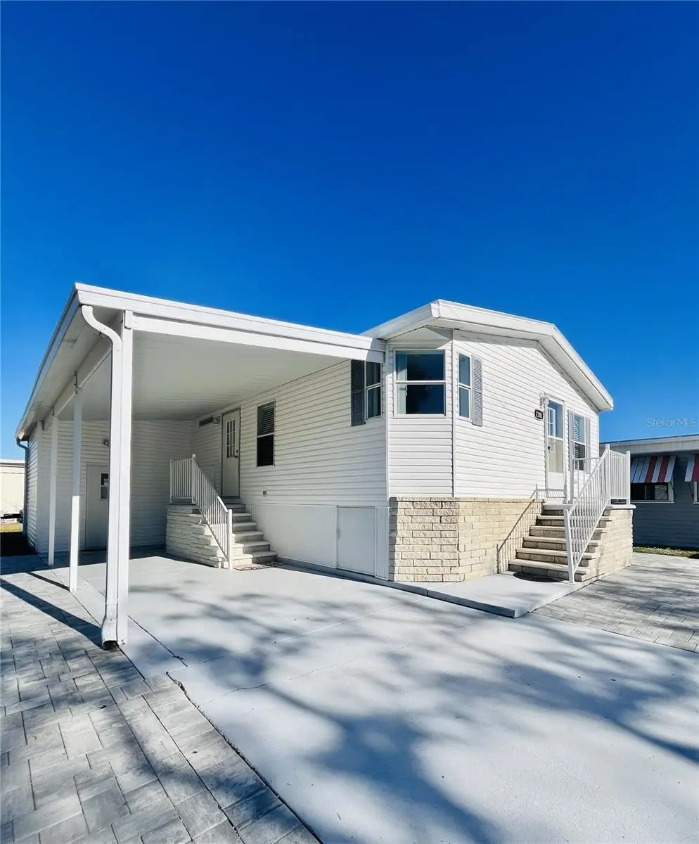 2305 Bay Drive, Bradenton, FL 34207 - Image #1