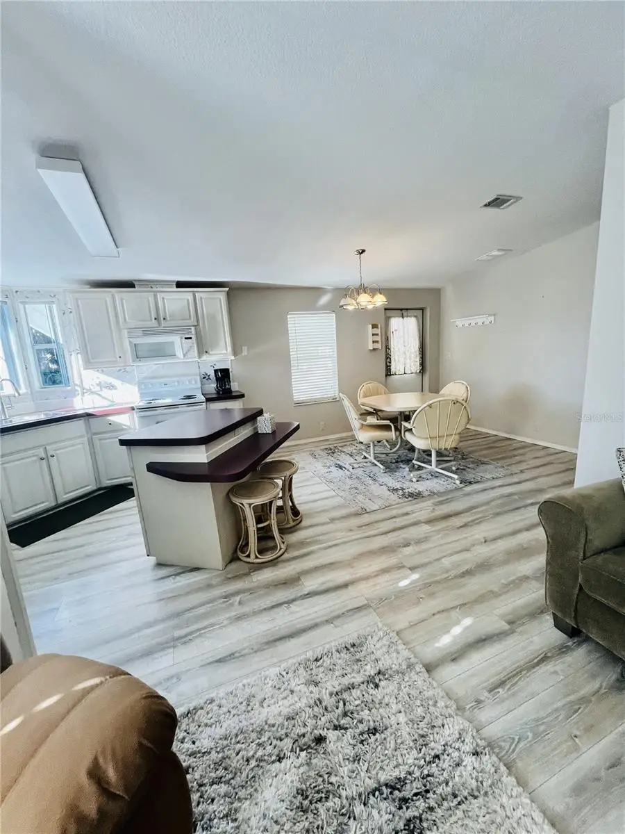 2305 Bay Drive, Bradenton, FL 34207 - Image #3