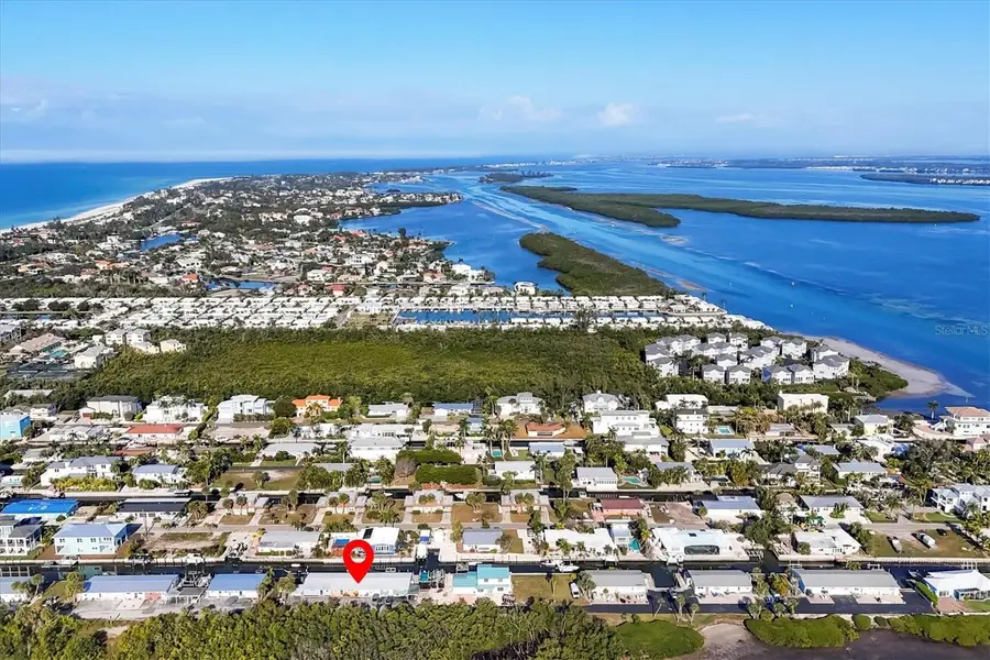 729 Saint Judes Drive S #1, Longboat Key, FL 34228 - Image #3