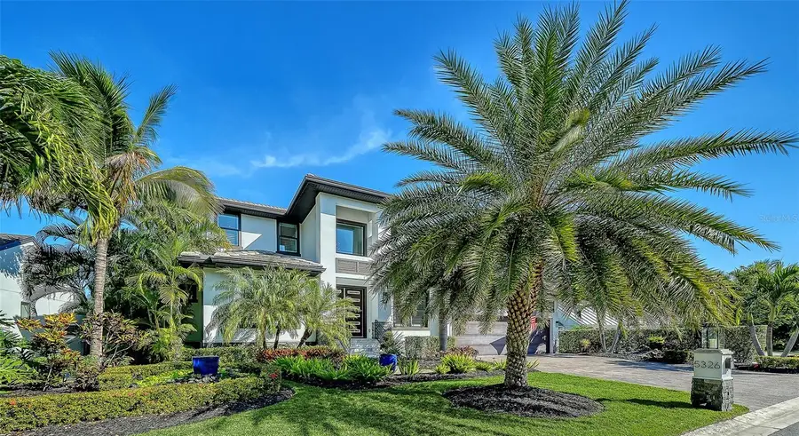 5326 Siesta Cove Drive, Sarasota, FL 34242 - Image #3