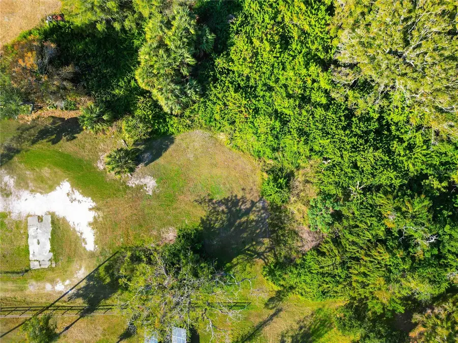 7560 19th Street E, Sarasota, FL 34243 - Image #2