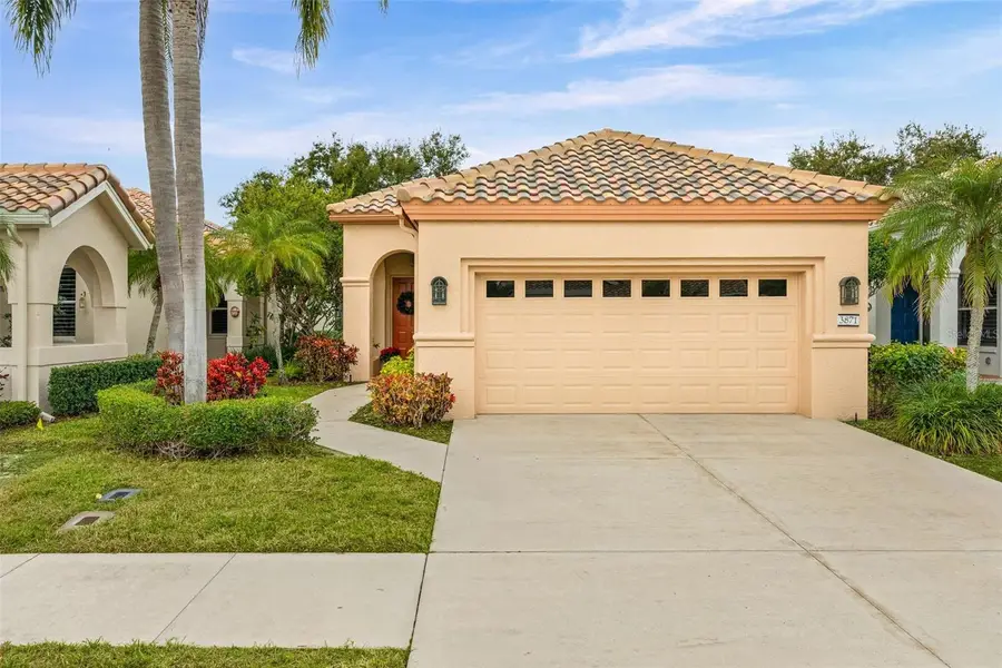 3871 Alamanda Drive, Sarasota, FL 34238 - Image #2