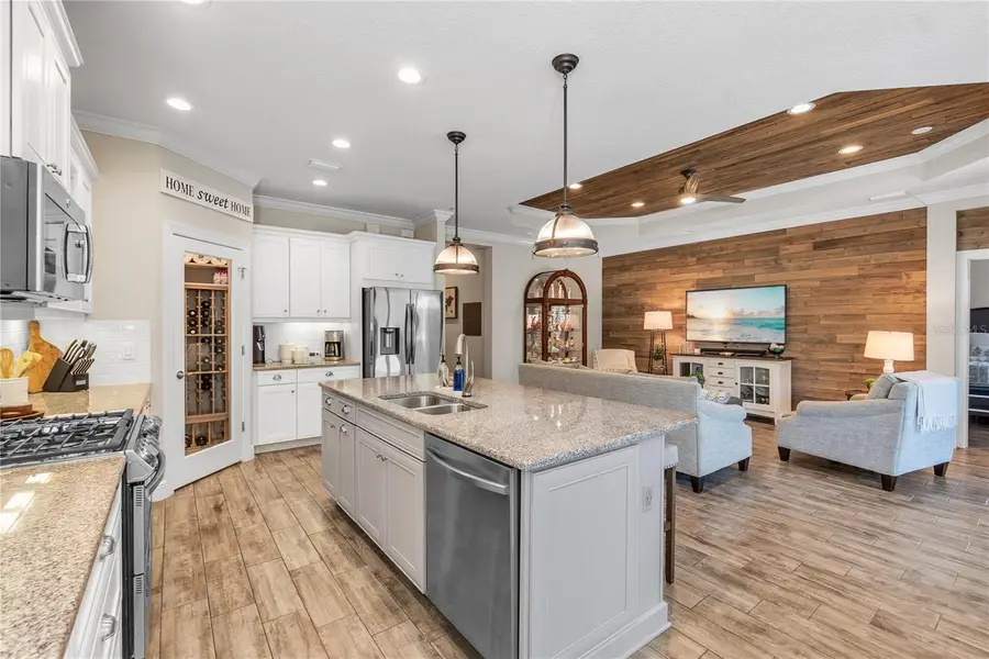 6423 Tideline Drive, Apollo Beach, FL 33572 - #3