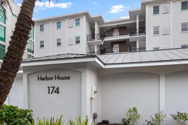 174 Golden Gate Point #32, SARASOTA, FL 34236