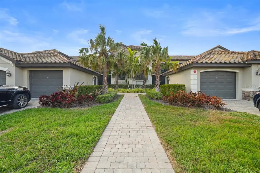 5527 Palmer Circle #205, Bradenton, FL 34211 - Image #2
