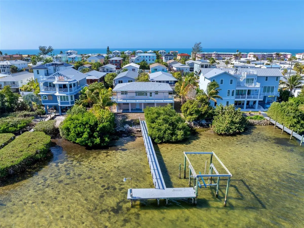 2512 Avenue A, Bradenton Beach, FL 34217 - Image #1