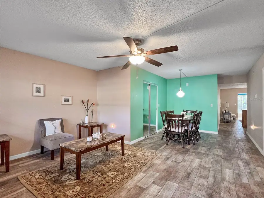 515 30th Avenue W #H111, Bradenton, FL 34205 - Image #2