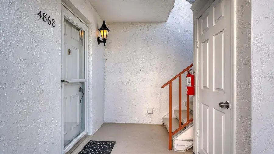 4868 Independence Drive, Bradenton, FL 34210 - Image #2