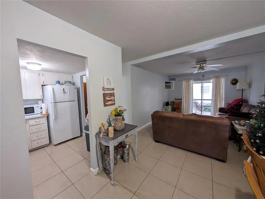 1868 Sunny Drive #F26, Bradenton, FL 34207 - Image #3