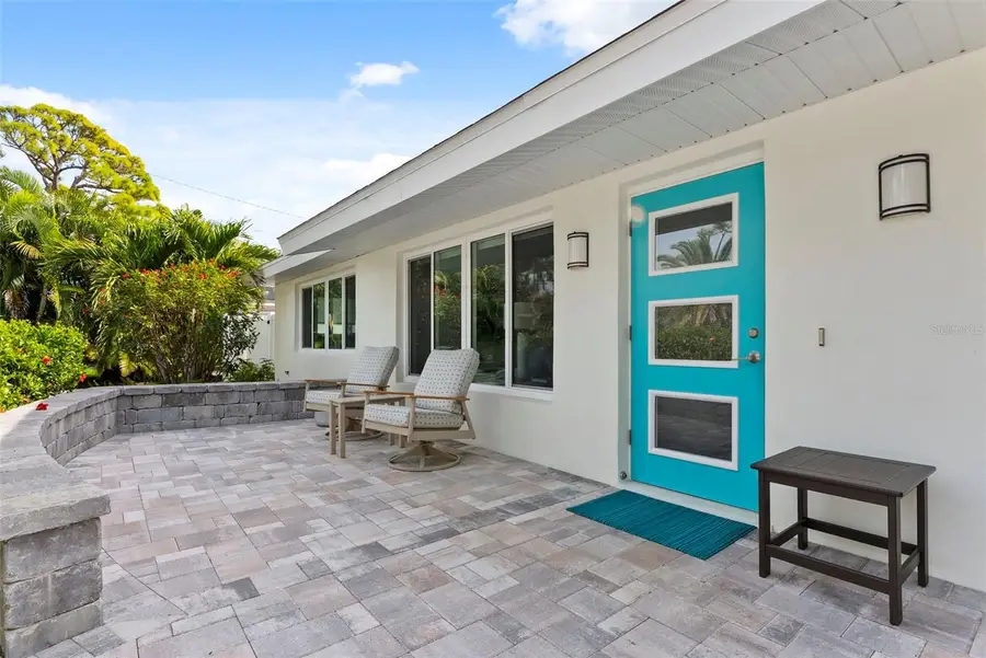 507 Sante Joseph Street, Venice, FL 34285 - Image #3
