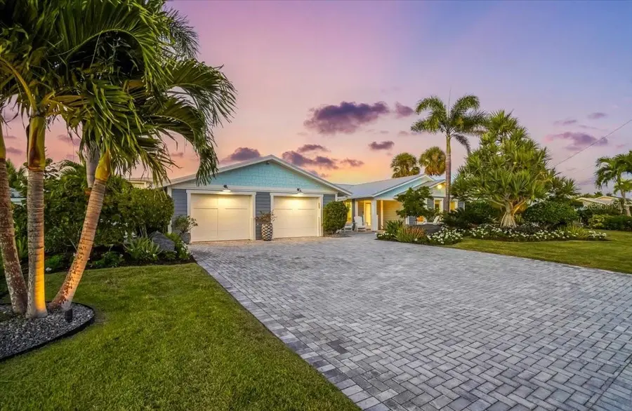 623 Concord Lane, Holmes Beach, FL 34217 - #2