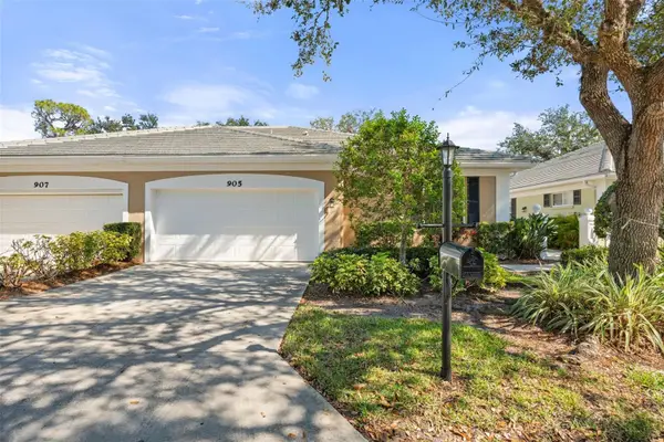 905 Barclay Court, VENICE, FL 34293