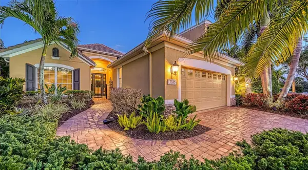 7325 Lake Forest Glen, LAKEWOOD RANCH, FL 34202