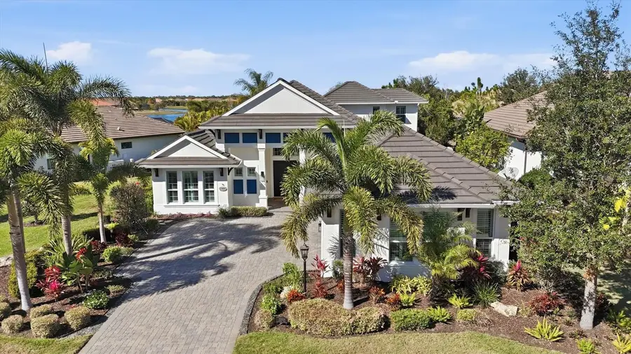 15909 Castle Park Terrace, Lakewood Ranch, FL 34202 - Image #2