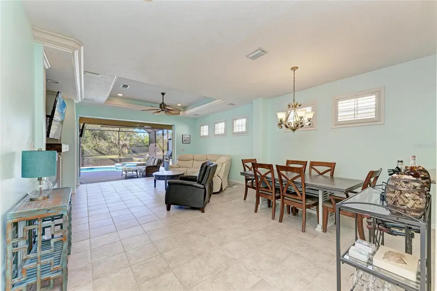 6618 Tailfeather Way, Bradenton, FL 34203 - Image #3