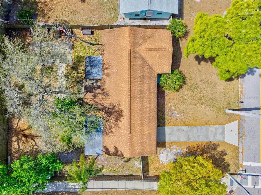 2586 Tami Sola Street, Sarasota, FL 34237 - #2