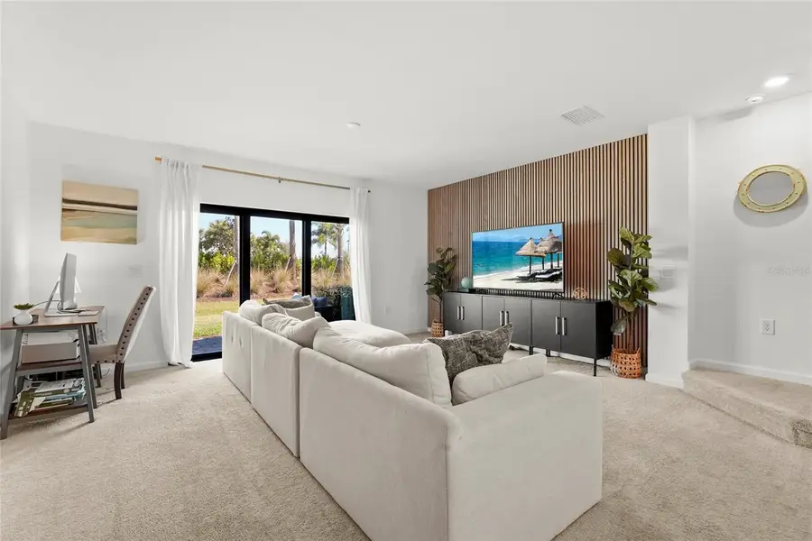 1828 Vanora Lane, Sarasota, FL 34240 - #3