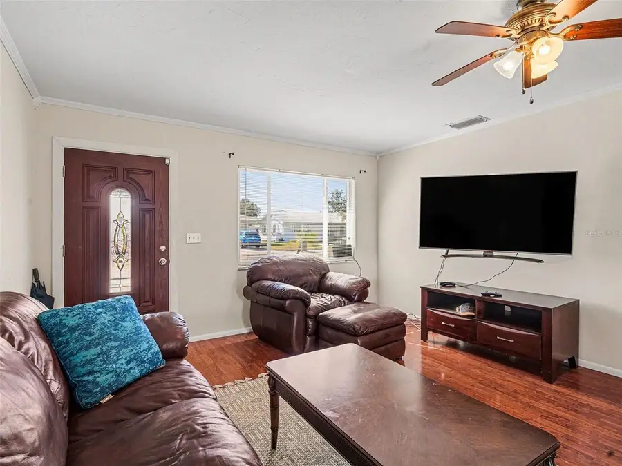 3807 Chinaberry Road, Bradenton, FL 34208 - Image #2