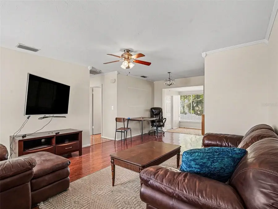 3807 Chinaberry Road, Bradenton, FL 34208 - Image #3