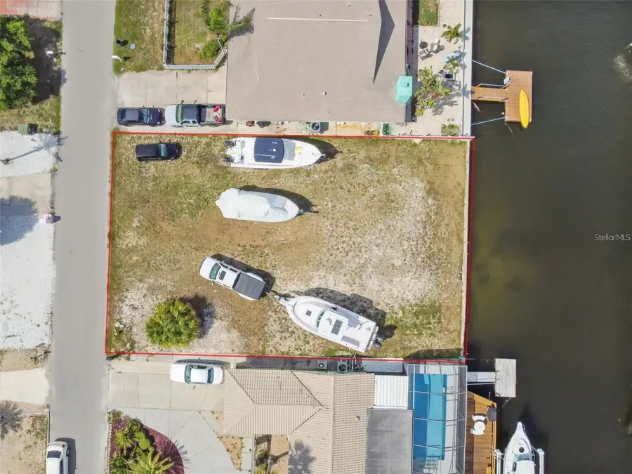 13612 Garris Dr, Hudson, FL 34667 - #3