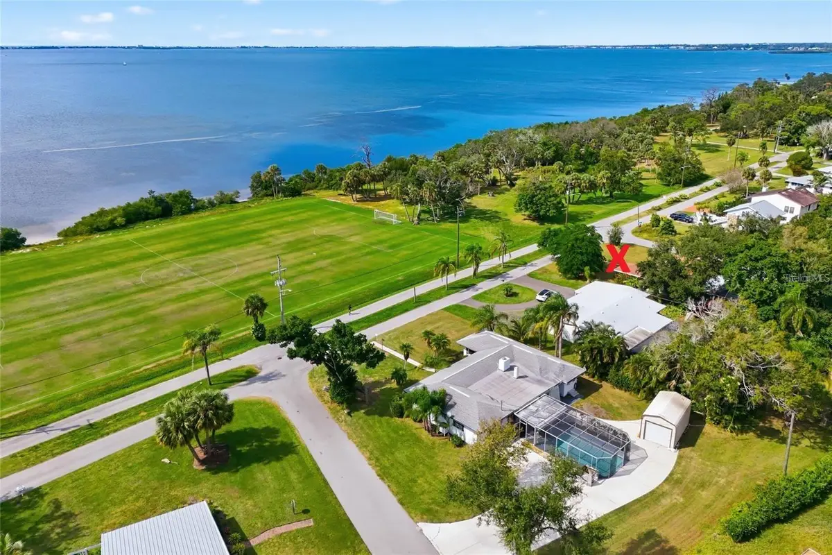 6280 Uplands Boulevard, Sarasota, FL 34243 - Image #1