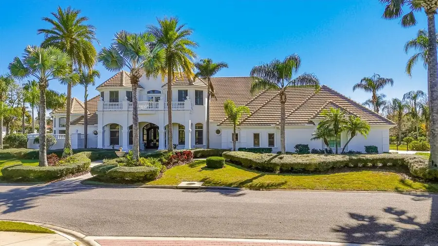 7028 Portmarnock Place, Lakewood Ranch, FL 34202 - Image #3