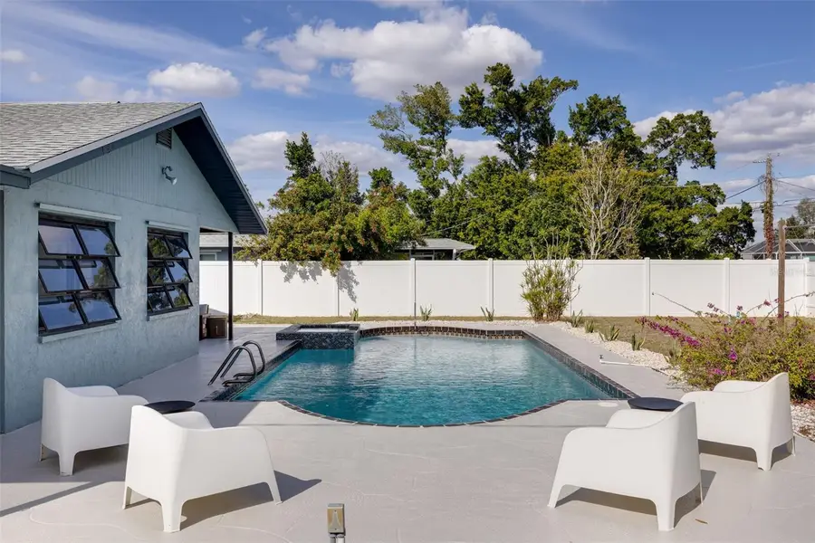 214 Lorraine Avenue, Venice, FL 34293 - #3