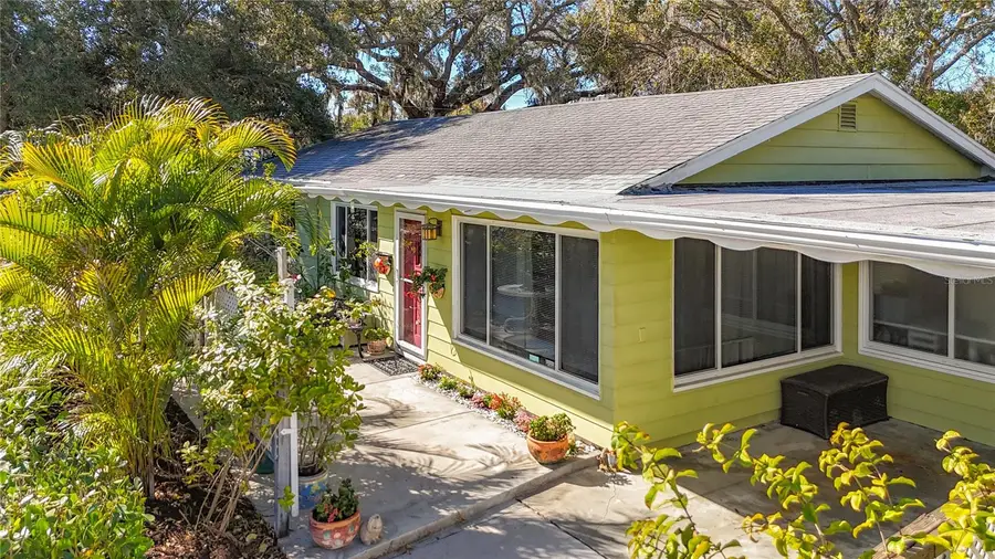 1304 S Euclid Avenue, Sarasota, FL 34239 - Image #3