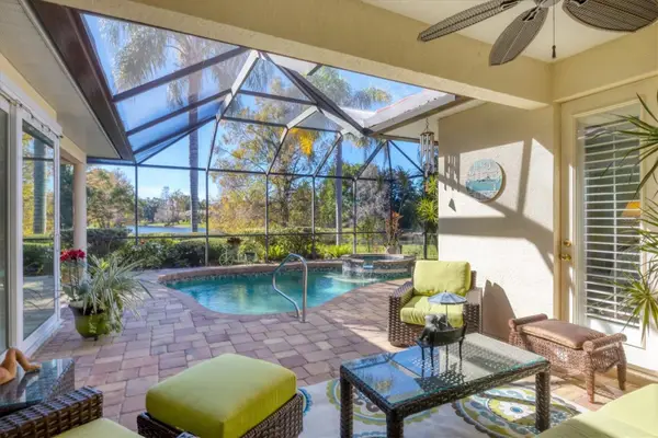 7072 Twin Hills Terrace, LAKEWOOD RANCH, FL 34202