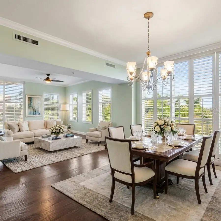 1300 Benjamin Franklin Drive #305, Sarasota, FL 34236 - Image #2