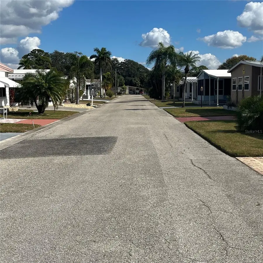 808 53rd Avenue E #209, Bradenton, FL 34203 - Image #3