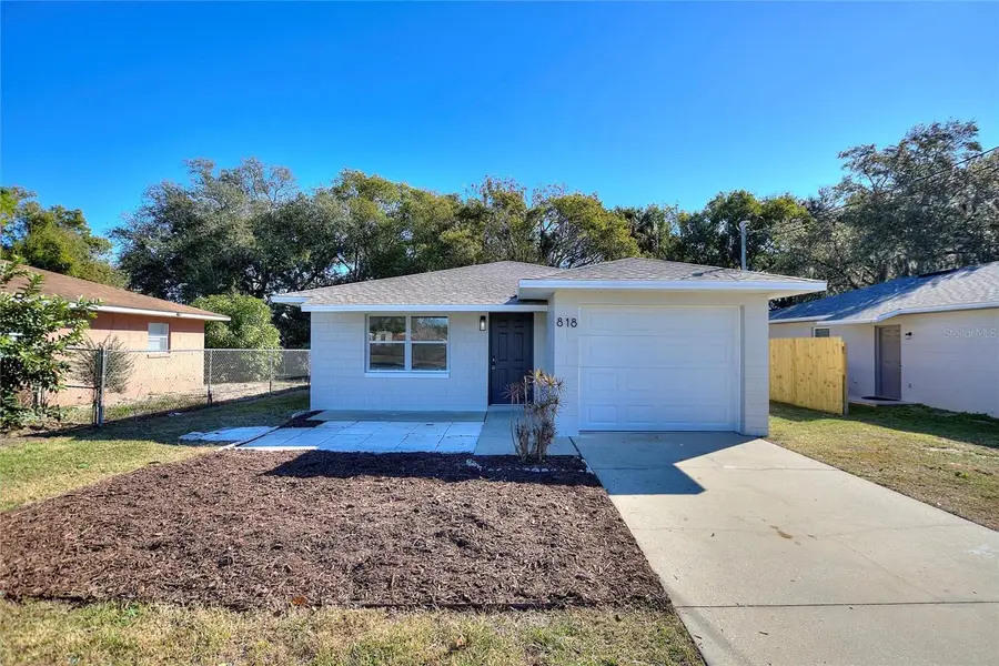 818 N Joanna Avenue, Tavares, FL 32778 - Image #2