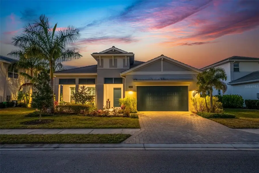 8134 Redonda Loop, Lakewood Ranch, FL 34202 - #2