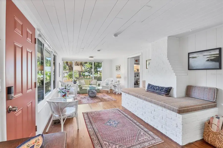 3734 Iroquois Avenue, Sarasota, FL 34234 - Image #3