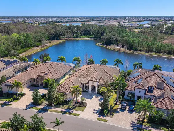 16818 Berwick Terrace, LAKEWOOD RANCH, FL 34202