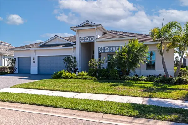 8252 Redonda Loop, BRADENTON, FL 34202