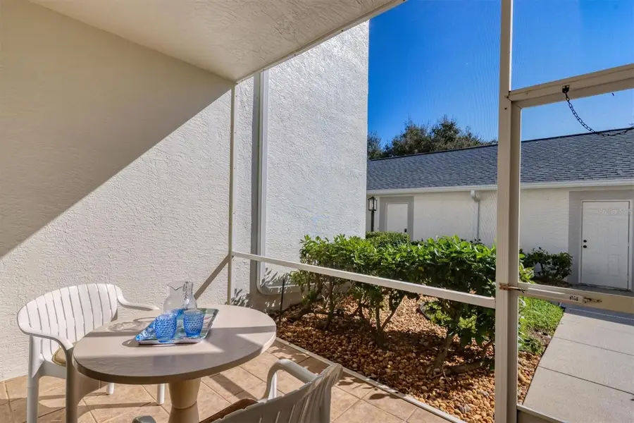 9470 High Gate Drive #2212, Sarasota, FL 34238 - #3