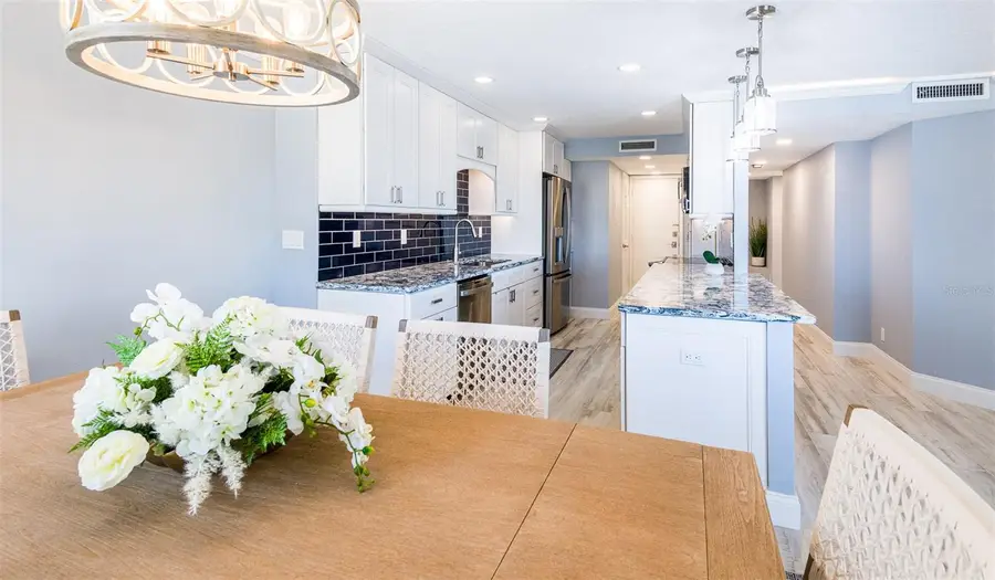 1750 Benjamin Franklin Drive #10G, Sarasota, FL 34236 - Image #3