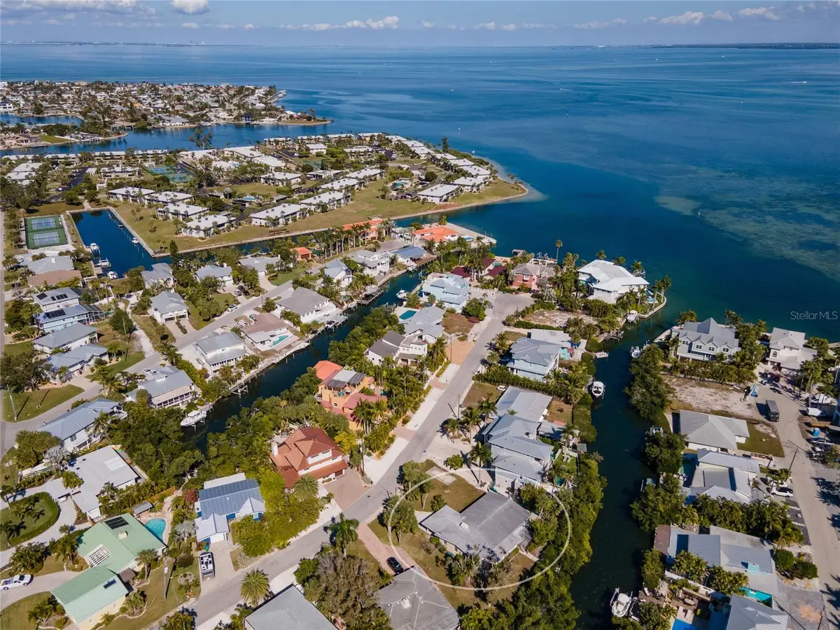 507 58th Street, Holmes Beach, FL 34217 - Image #1