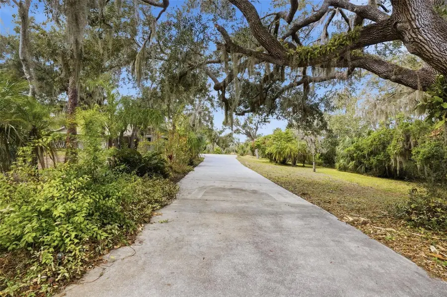 10205 28th Ave E, Palmetto, FL 34221 - #2