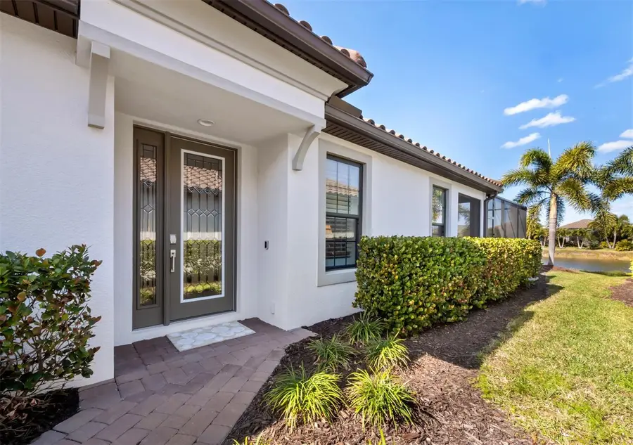 5444 Lampiasi Street, Sarasota, FL 34238 - #3