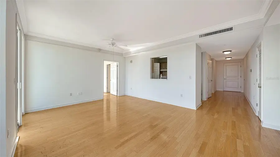 750 N Tamiami Trail #1018, Sarasota, FL 34236 - Image #3