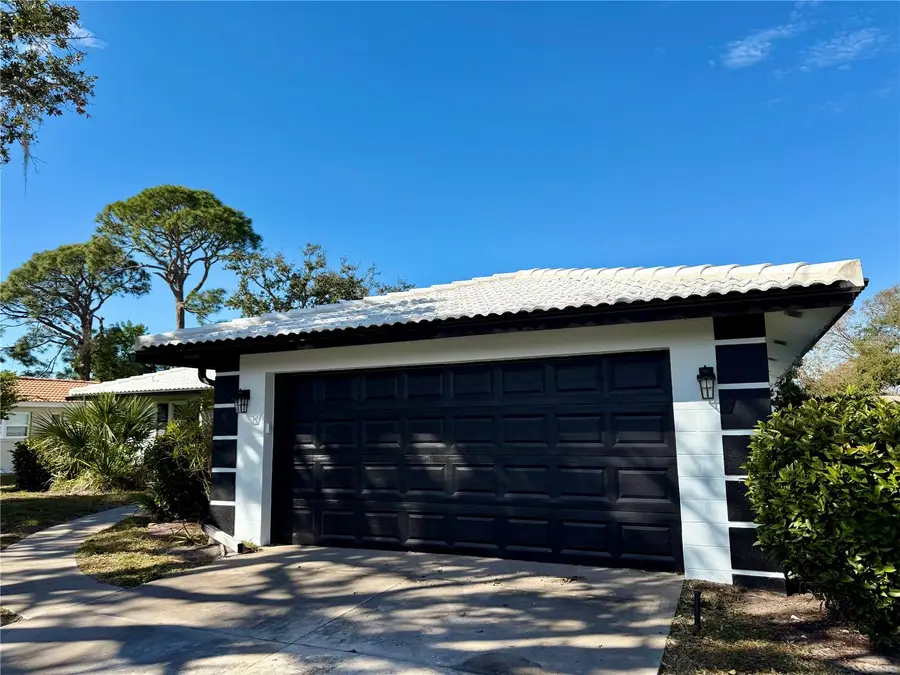 2328 Cass Street, Sarasota, FL 34231 - #2